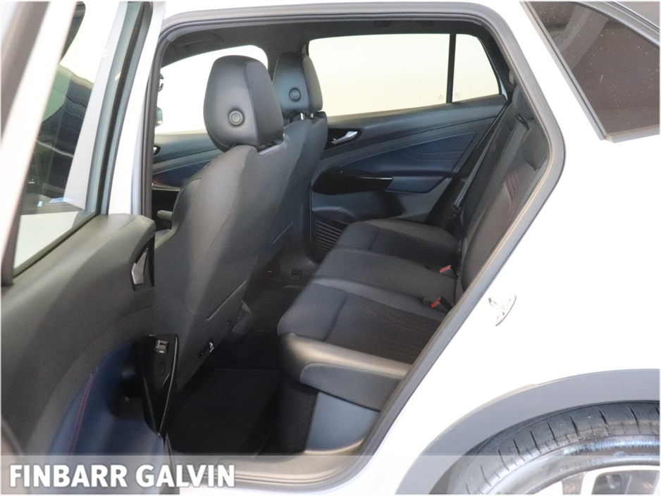 2022 Volkswagen ID.4 - image 11
