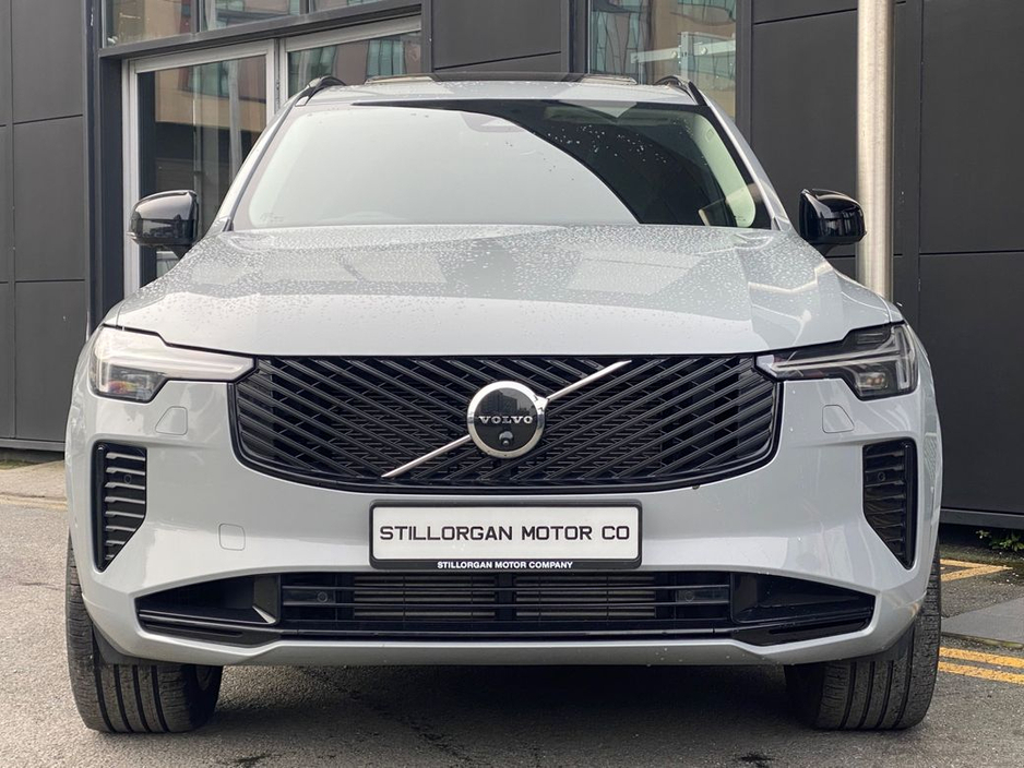 2025 Volvo XC90 T8 Dark Plus AWD Auto (PHEV) €78,900