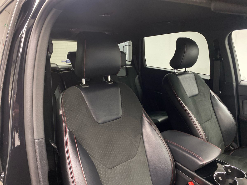 2023 Ford S-Max - image 19