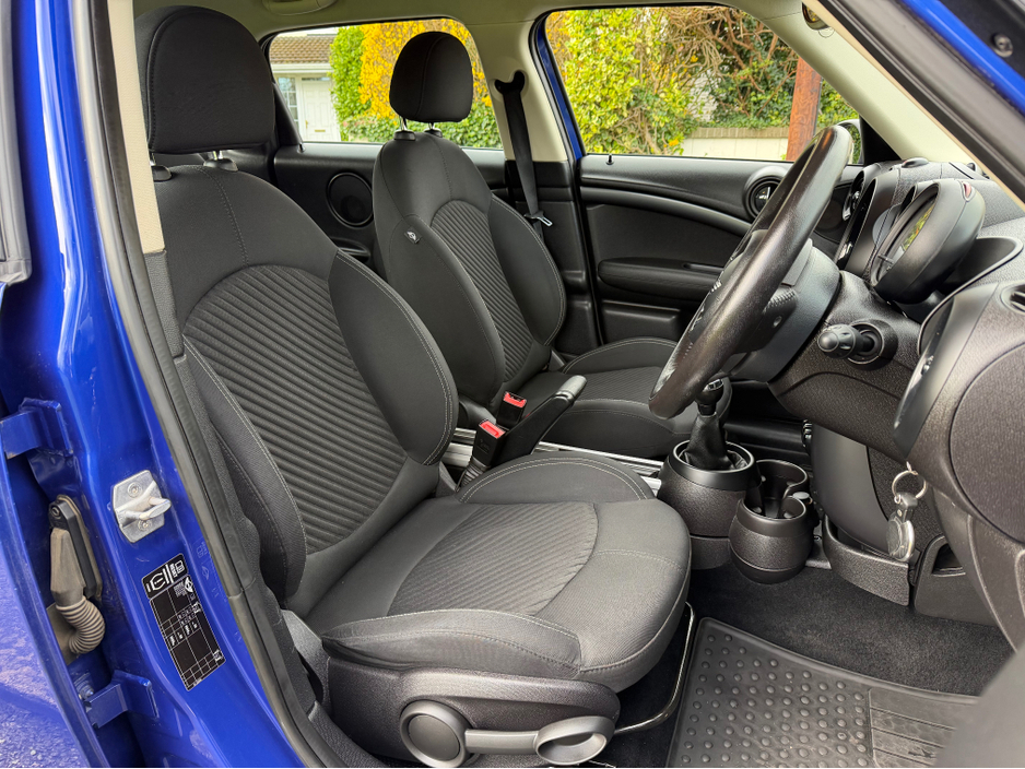 2014 MINI Countryman - image 14