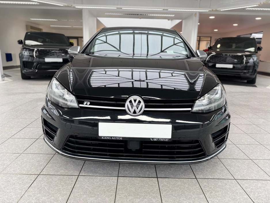 2014 Volkswagen Golf - image 10