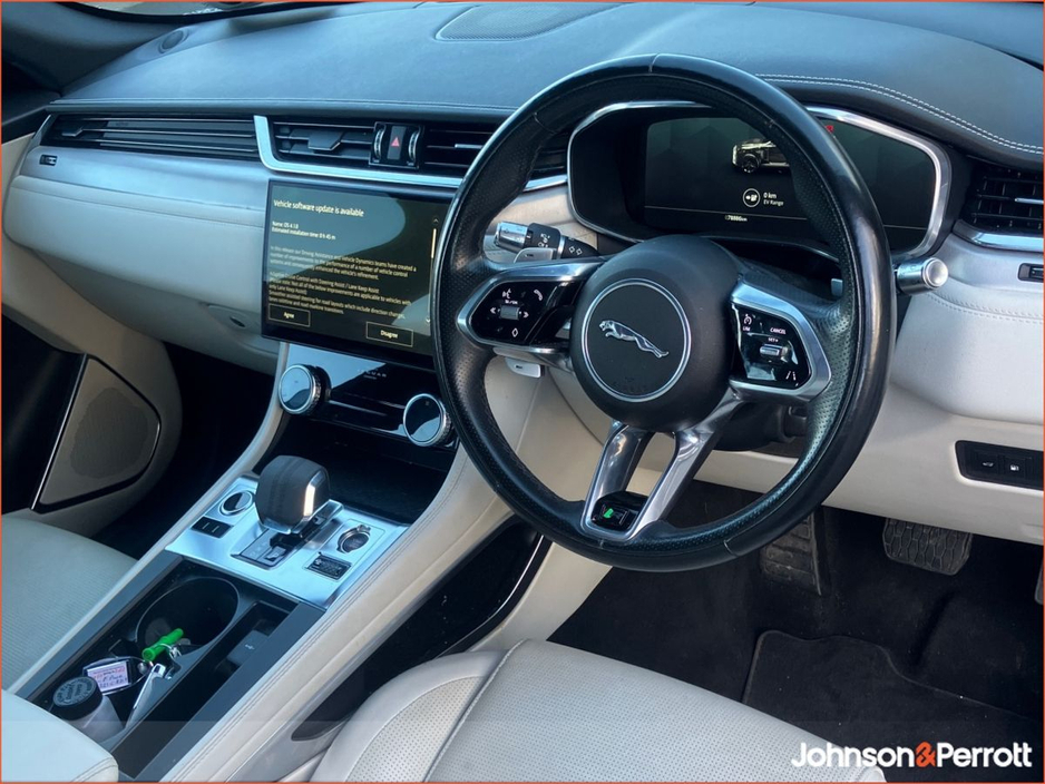 2022 Jaguar F-Pace - image 17