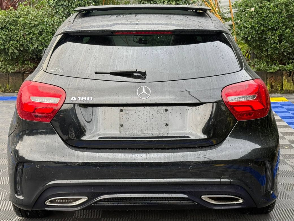 2018 Mercedes-Benz A Class A180 AMG-LINE 1.6 // TILT & SLIDE PAN ROOF // 18" DIAMOND CUT ALLOYS // FULL AMG-LINE SPORT INTERIOR €22,900