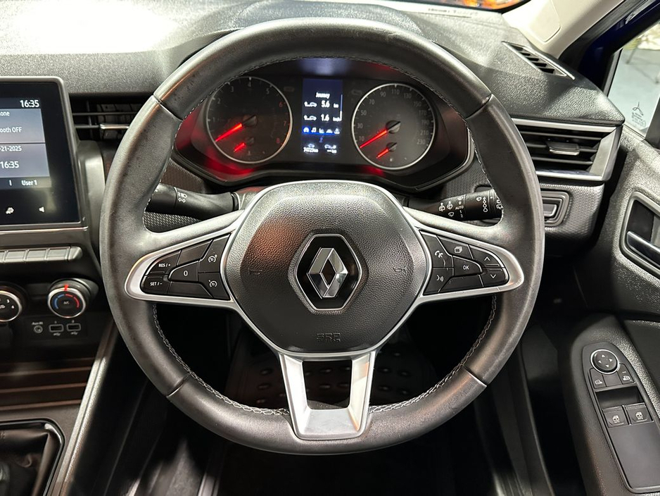 2023 Renault Clio Equilibre 1.0 Petrol 231 €16,250