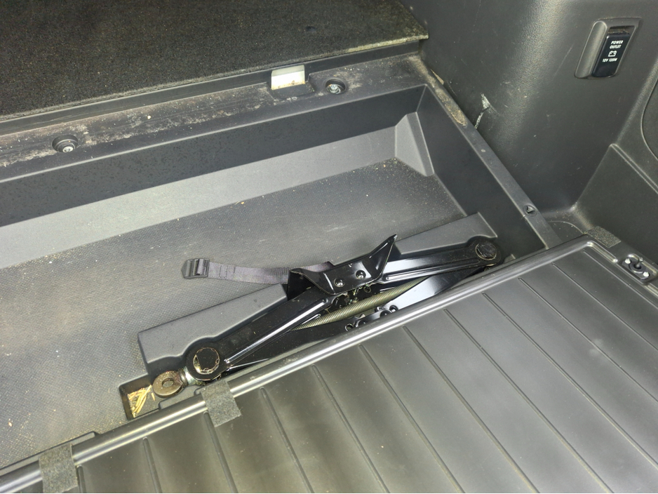 2019 Mitsubishi Outlander 2.4 JURO PHEV 4WD 20 2.0 200BHP 5DR €17,950