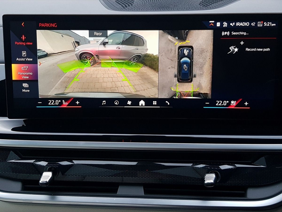 2025 BMW X5 xDrive50e M Sport