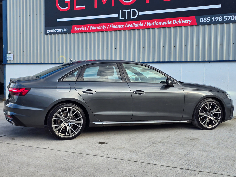 2020 Audi A4 - image 6