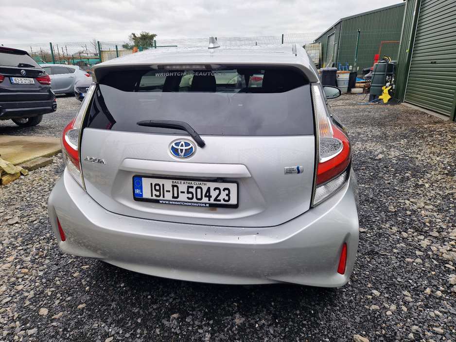 2019 Toyota Aqua 1.8 Hybrid €11,500