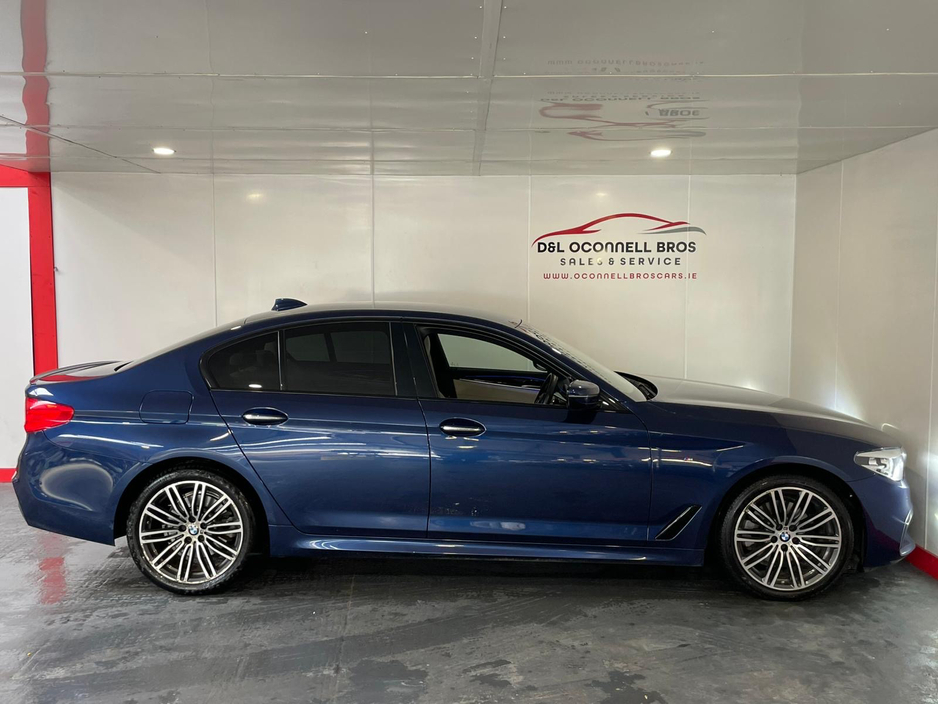 2018 BMW 5 Series - image 7