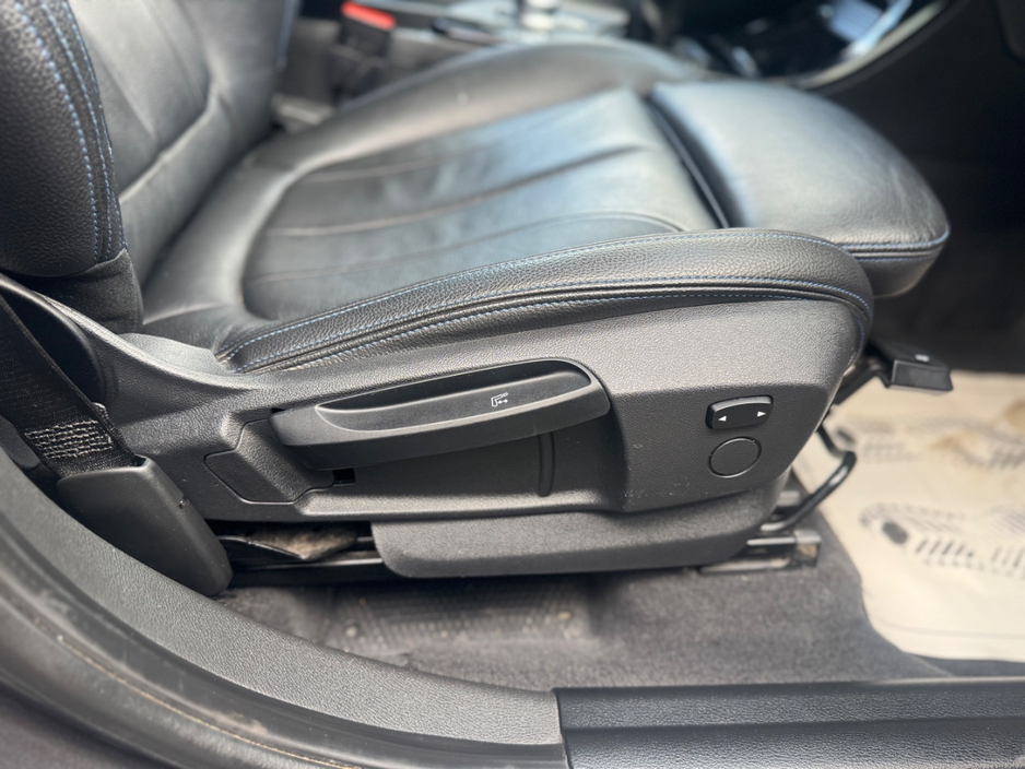 2021 BMW X1 - image 16