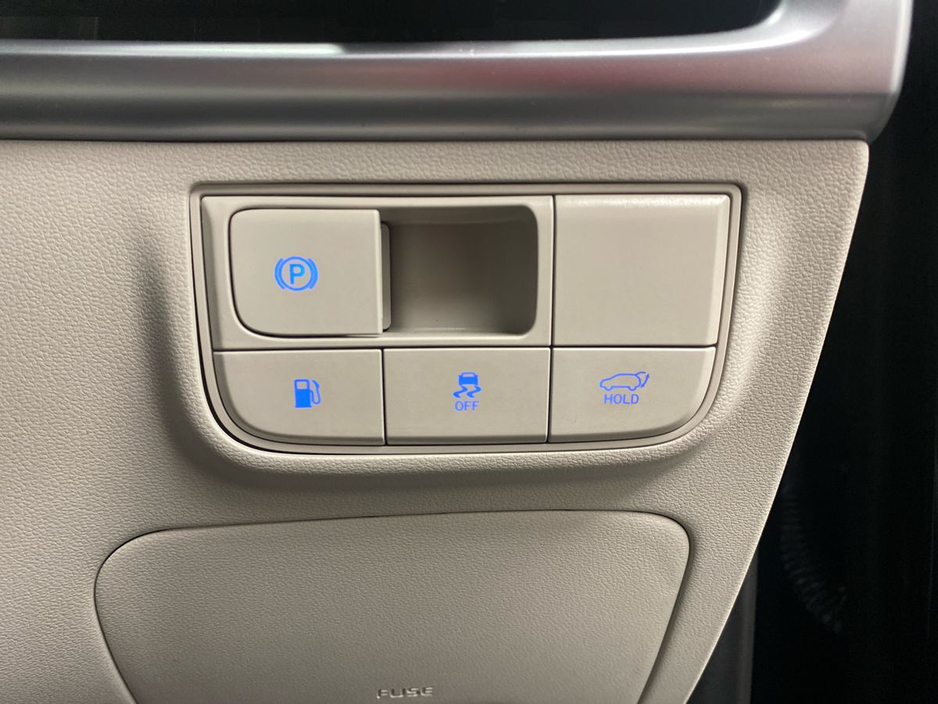 2025 Hyundai Tucson - image 19