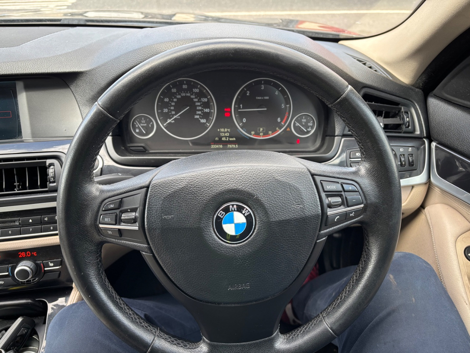 2012 BMW 5 Series - image 11
