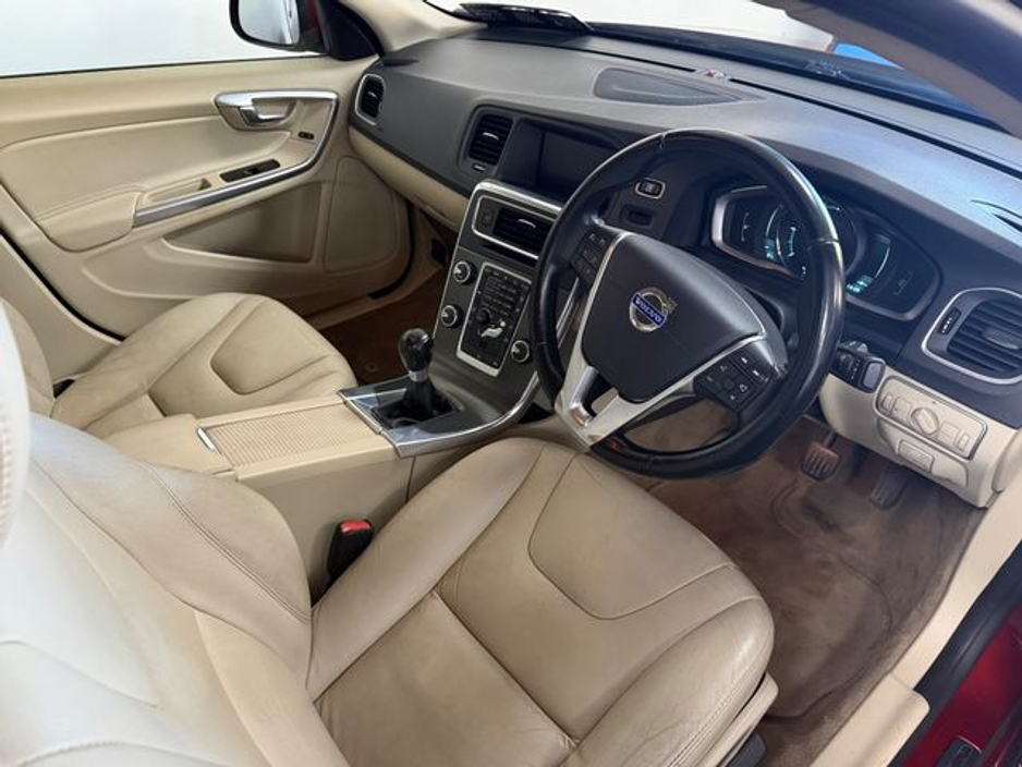 2014 Volvo S60 D2 SE 4DR €8,777