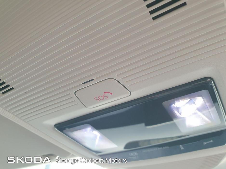 2026 Skoda Superb - image 19