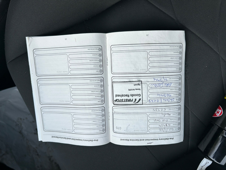 2016 Ford Fiesta - image 20