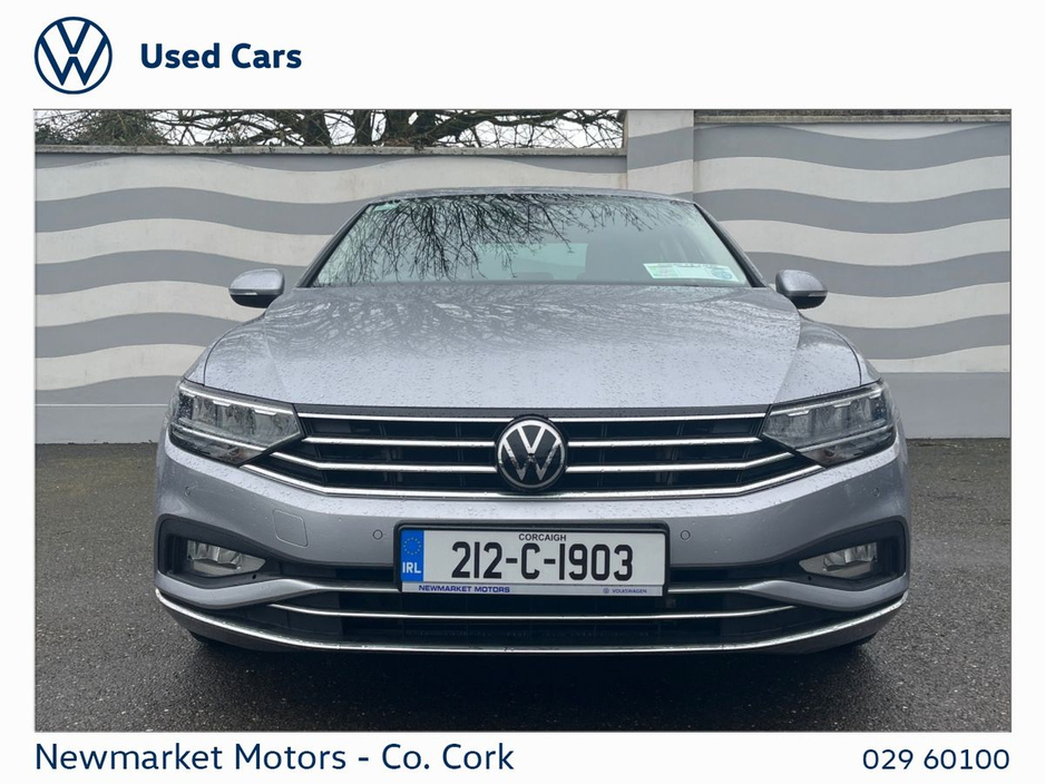 2021 Volkswagen Passat - image 12