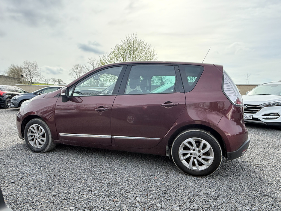 2016 Renault Scenic - image 4