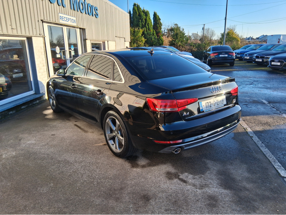 2017 Audi A4 - image 9