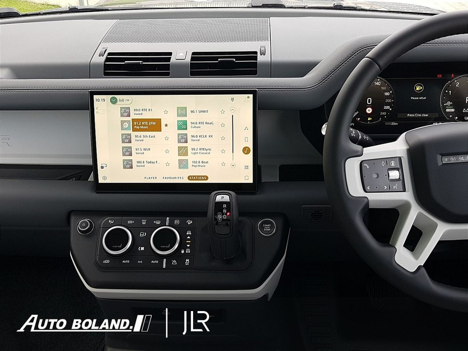 2025 Land Rover Defender 110 PHEV P300e - 6 Seat, Pan Sunroof, Towbar, Adaptive Cruise Control, Cold Climate Pack, Heated Seats €103,995