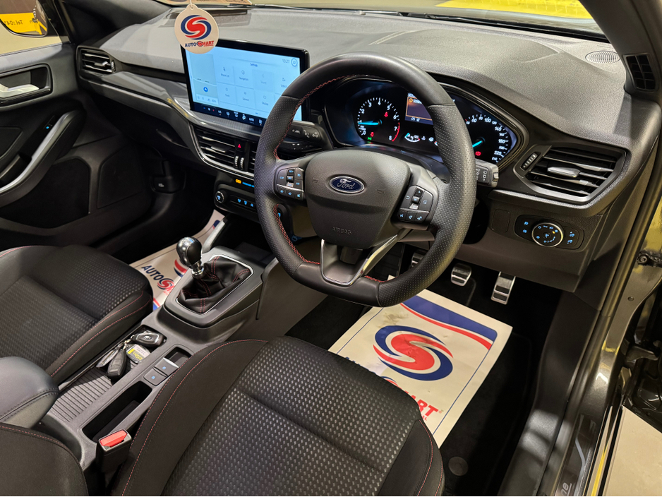 2025 Ford Focus ST-LINE 5DR 1.0T 125 MHEV €29,950