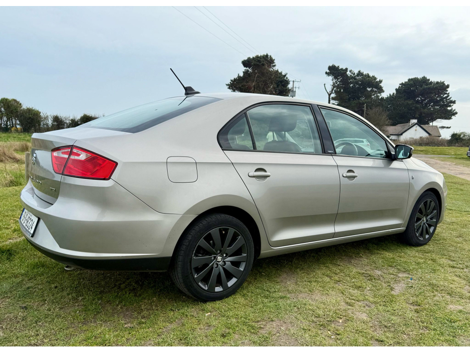 2015 SEAT Toledo - image 5