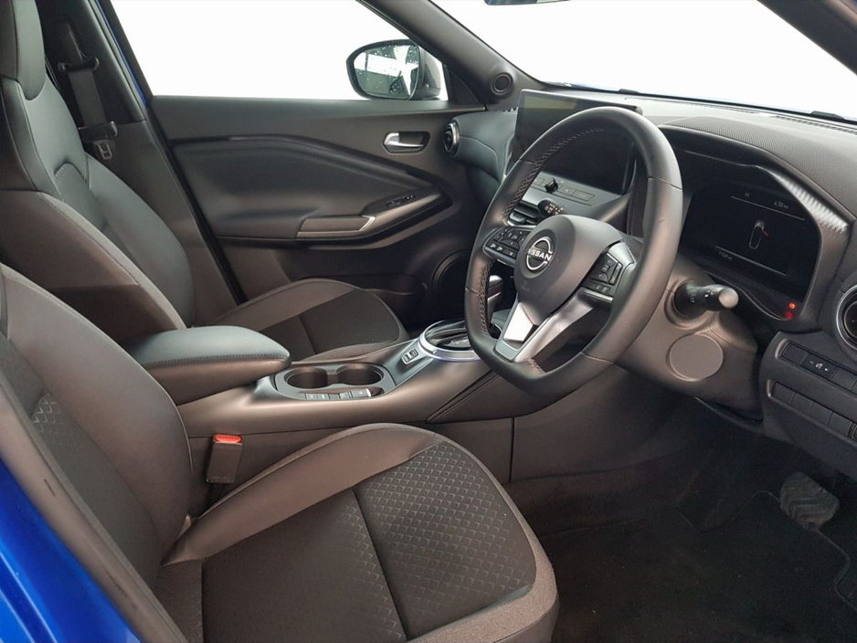 2025 Nissan Juke - image 9