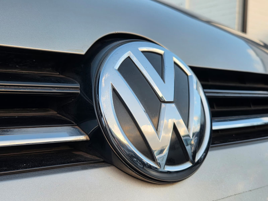 2016 Volkswagen Golf 40TH ANNIVERSARY 1.2 AUTO €16,950