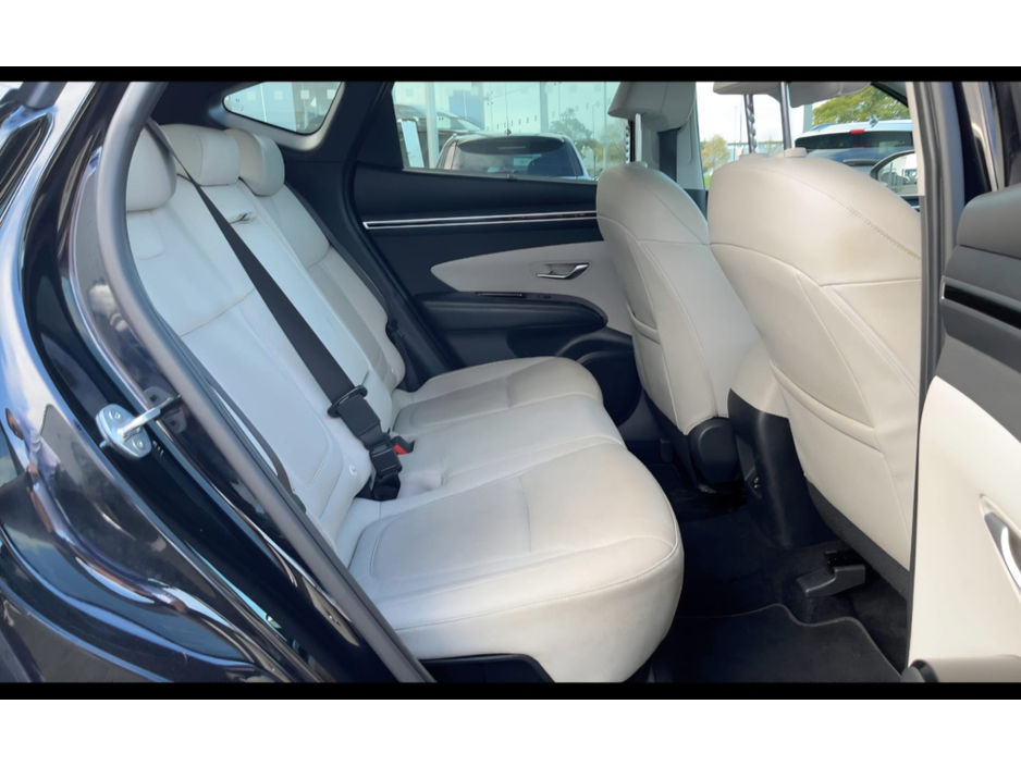 2021 Hyundai Tucson - image 8