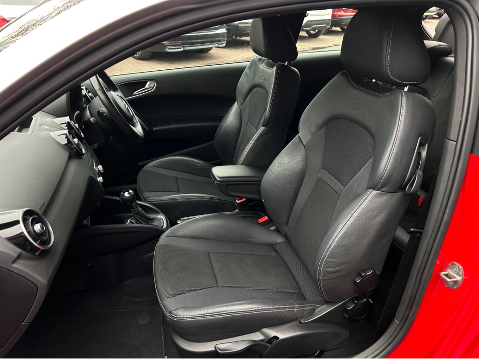 2013 Audi A1 - image 22