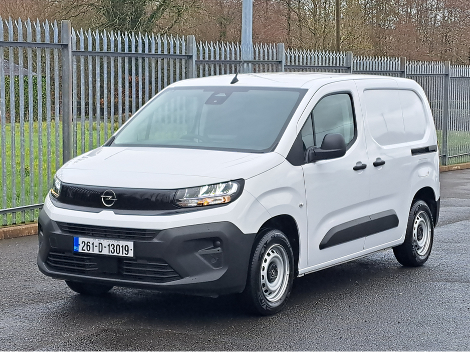 2026 Opel Combo - image 5