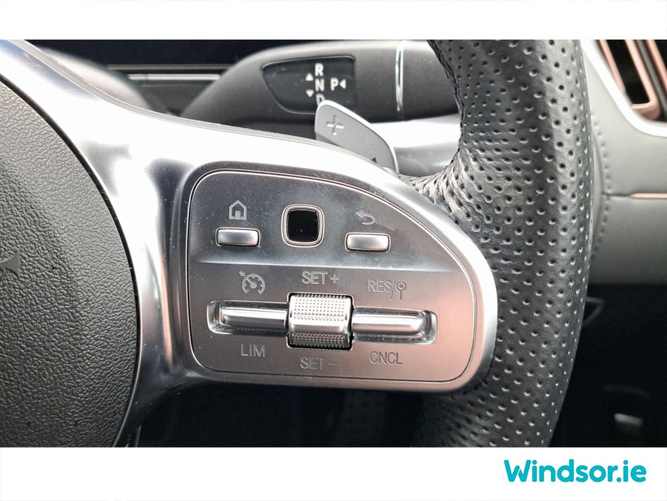 2023 Mercedes-Benz EQC Eqc 400 Amg Line Edition 4Matic 80kWh Electric €39,995