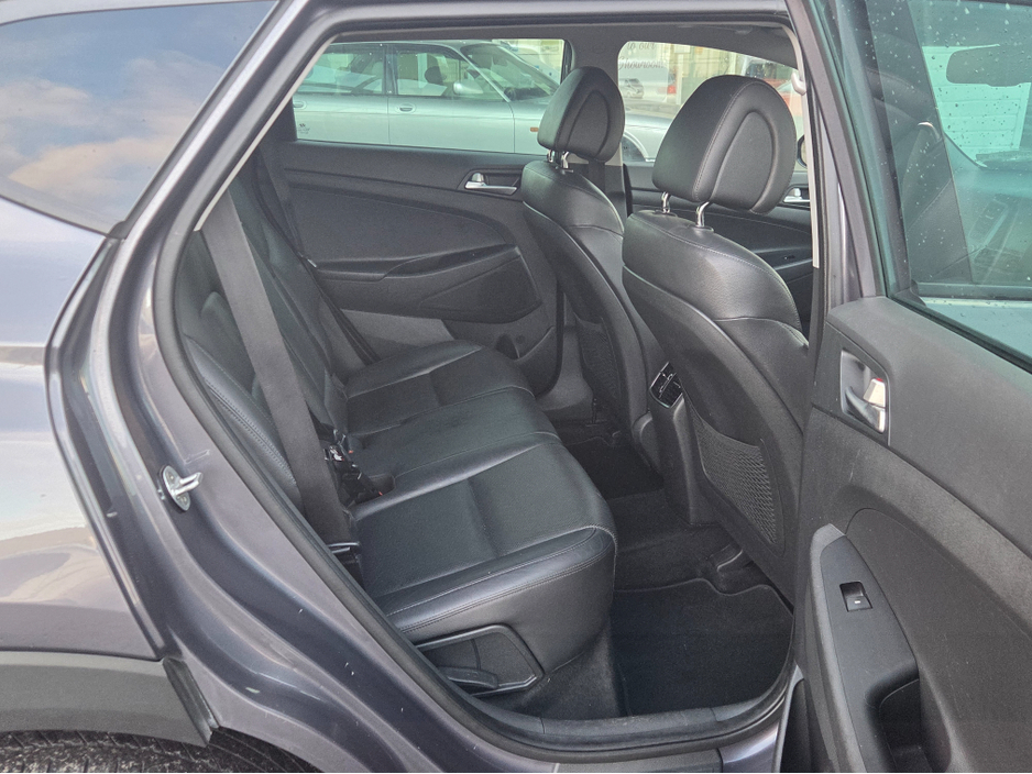 2016 Hyundai Tucson PREMIUM 5DR €10,990