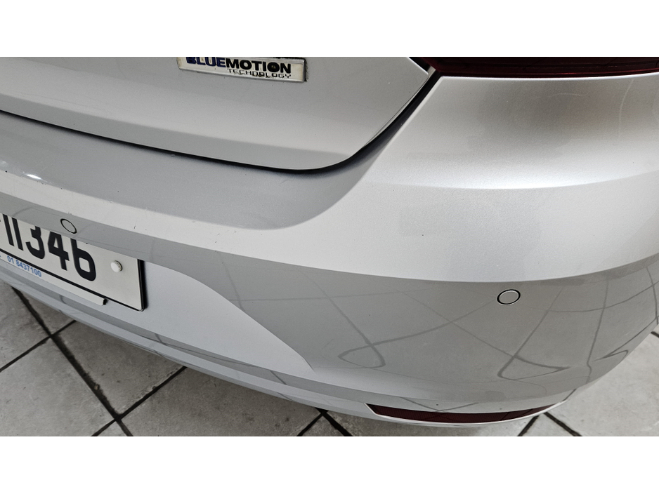 2016 Volkswagen Polo - image 9