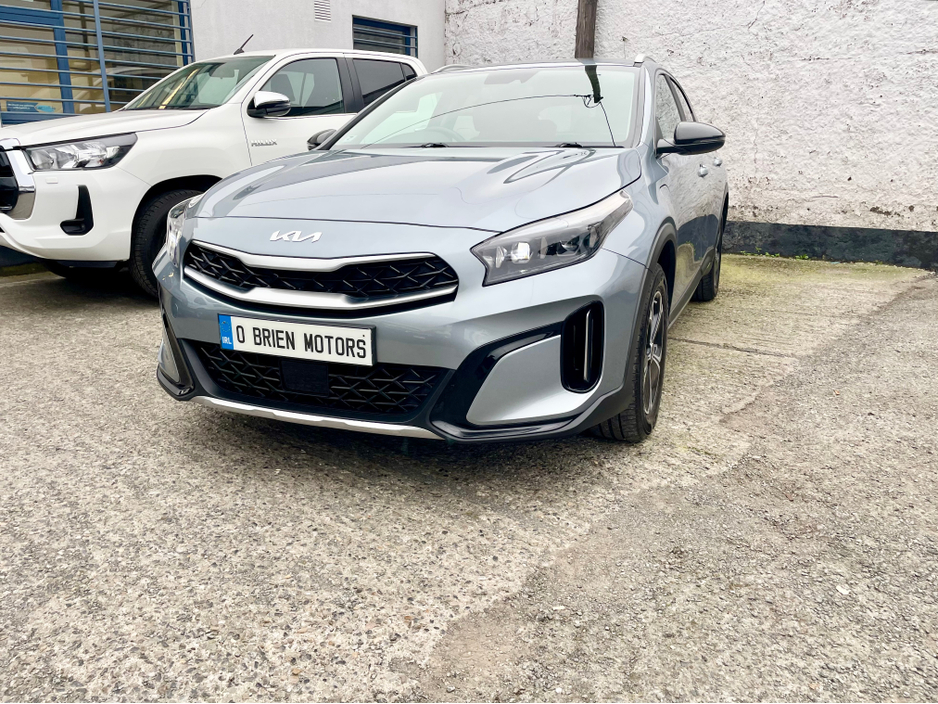 2024 Kia XCeed - image 40