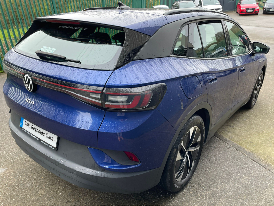 2023 Volkswagen ID.4 - image 4