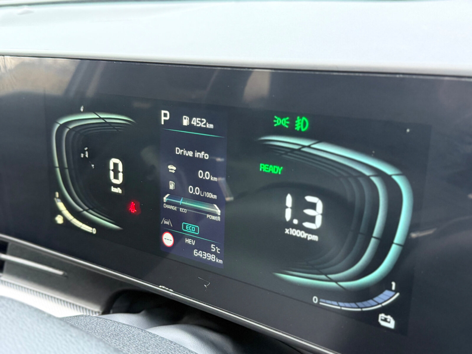 2022 Kia Sportage - image 29