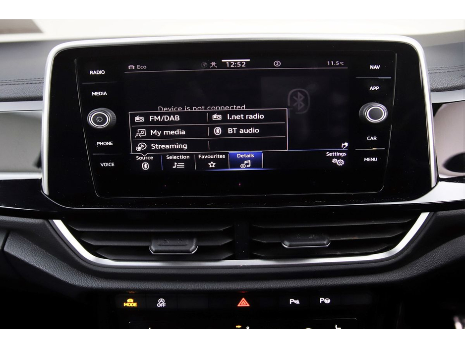 2023 Volkswagen T-Roc - image 20