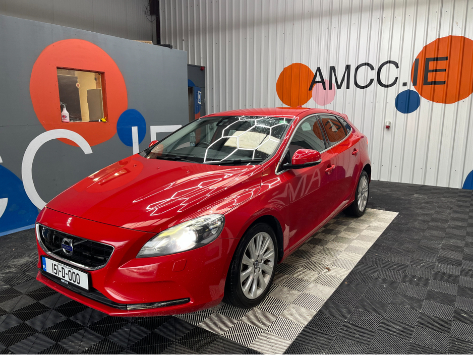 2015 Volvo V40 €11950 2015 VOLVO V40 T4 SE 1.6 AUTOMATIC / CRUISE CONTORL / REVERSE CAMERA / ELECTRIC MEMORY & HEATED SEATS €11,950