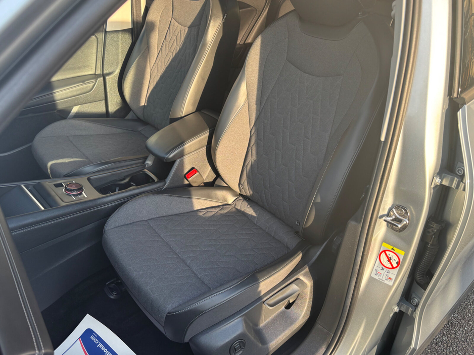 2024 Volkswagen Tiguan - image 13