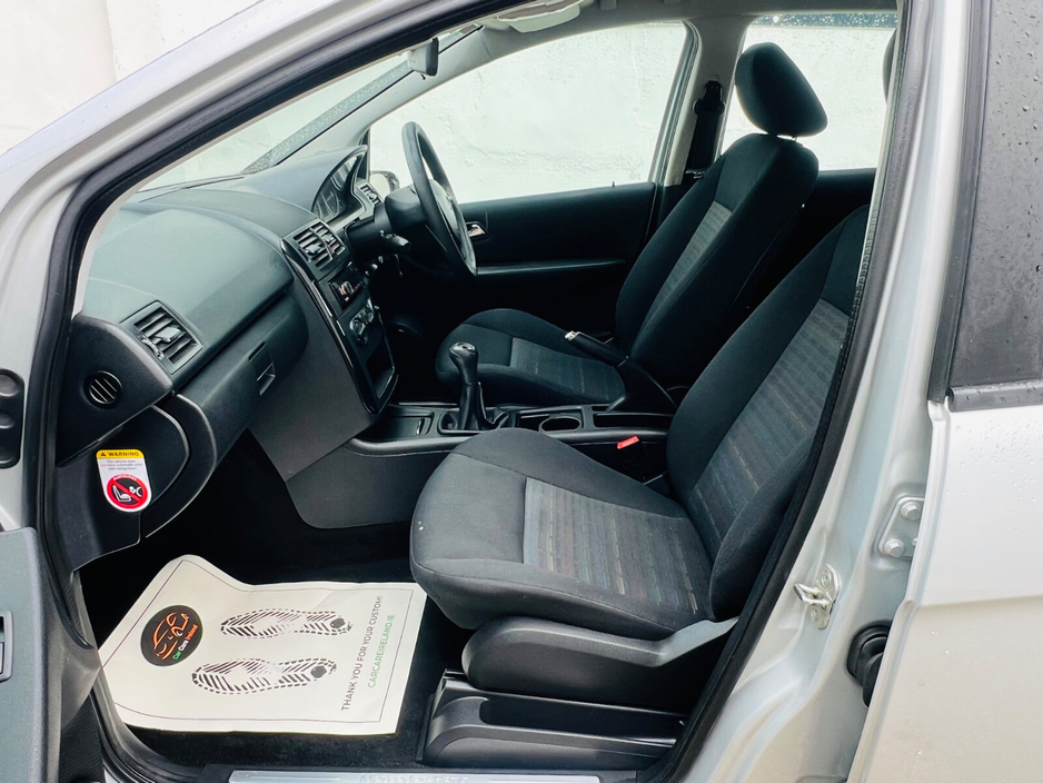 2010 Mercedes-Benz A Class - image 6