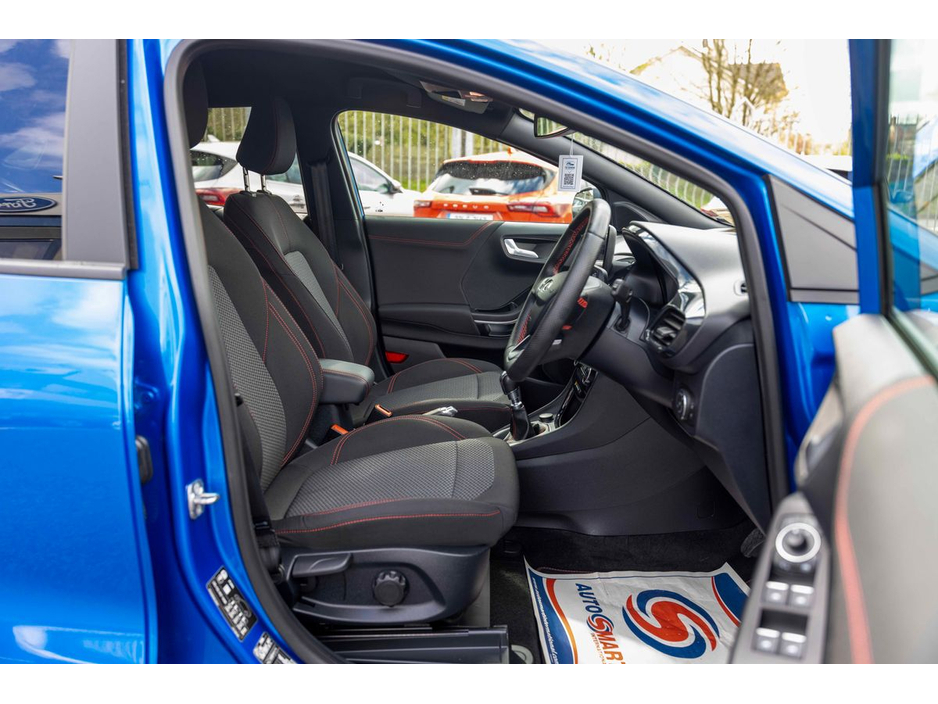 2024 Ford Puma - image 14