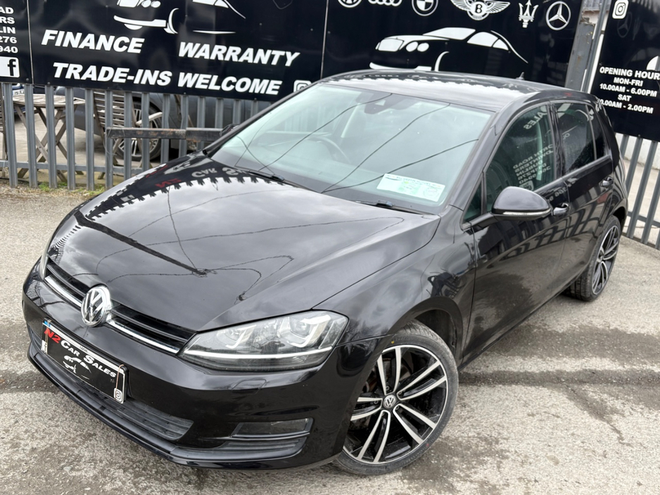 2017 Volkswagen Golf - image 8