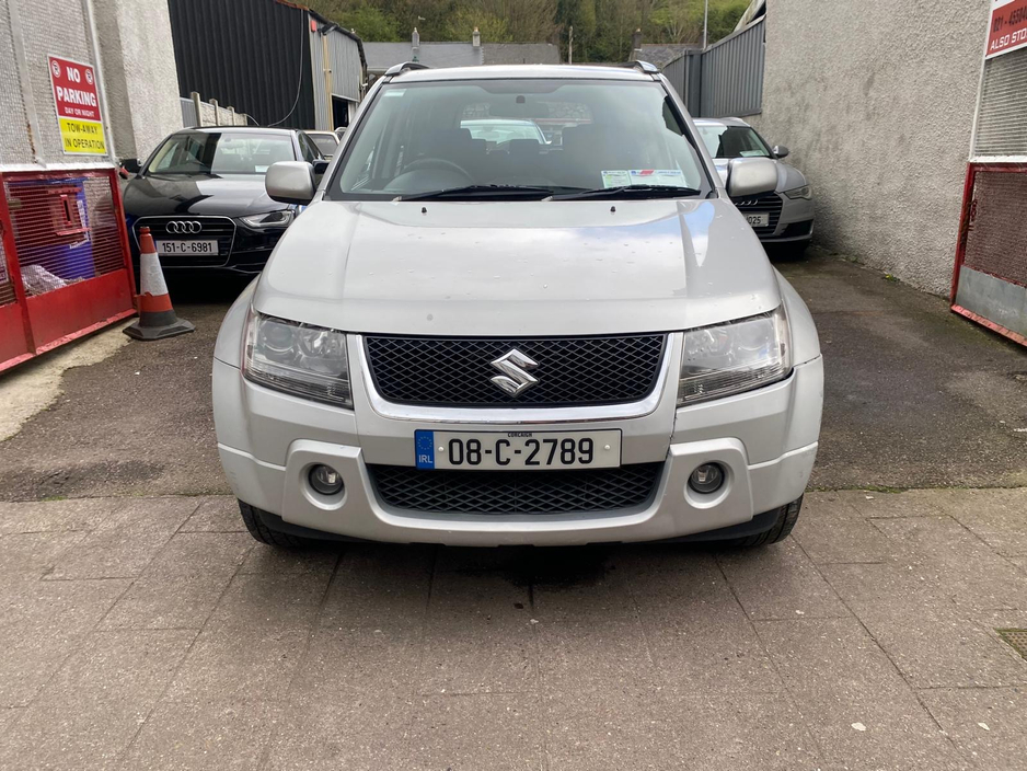 2008 Suzuki Grand Vitara - image 5