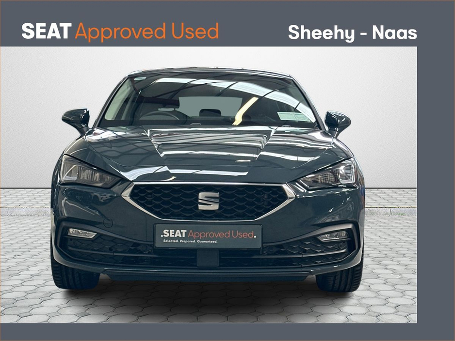 2025 SEAT Leon - image 2