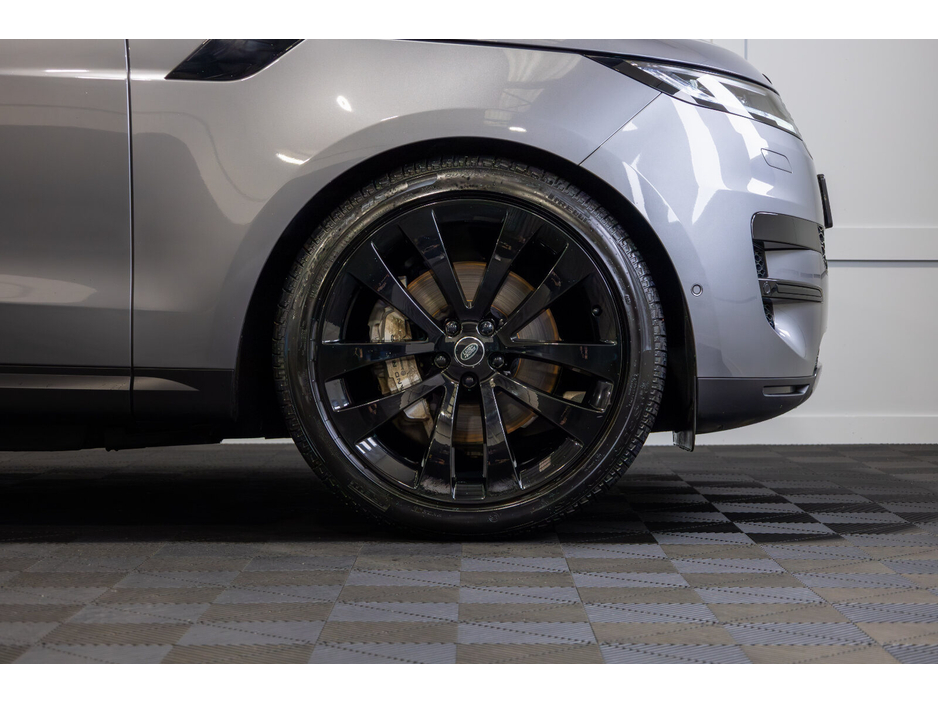 2025 Land Rover Range Rover Sport 3.0 Si4 PHEV 460PS AWD Auto Dynamic SE €119,950