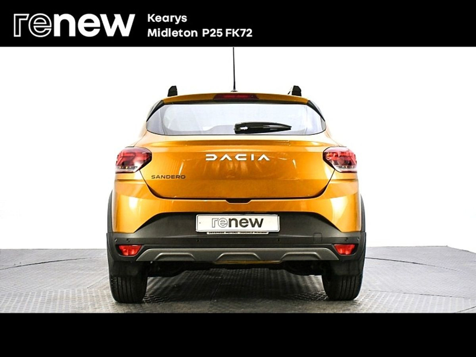 2023 Dacia Sandero Stepway - image 10
