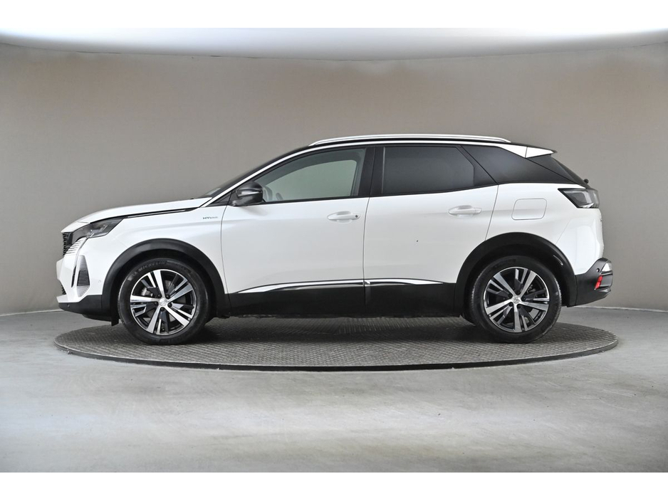 2024 Peugeot 3008 1.6 PHEV ALLURE *BI-TONE ROOF* €34,890