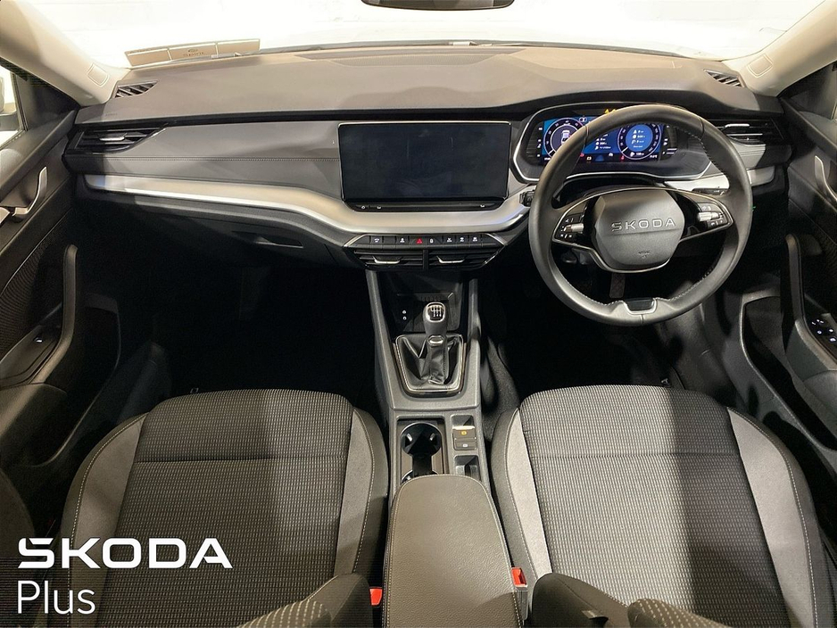 2025 Skoda Octavia Selection 2.0TDI 115bhp €34,950