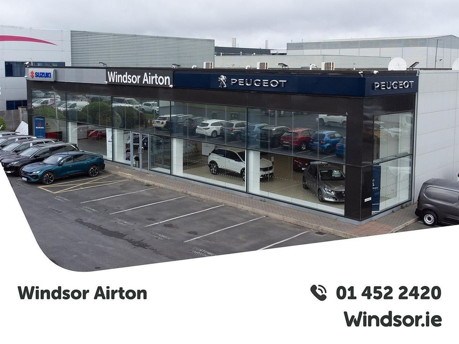 2020 Suzuki Swift - image 3