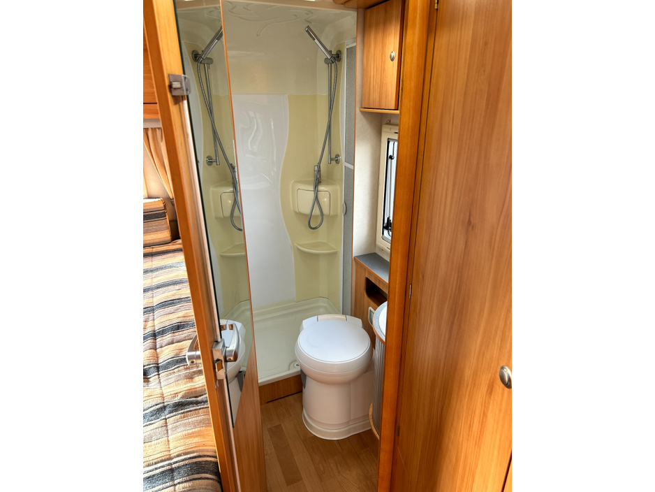 2008 Adria Coral MOTORCARAVAN 650SP 3DR €42,950